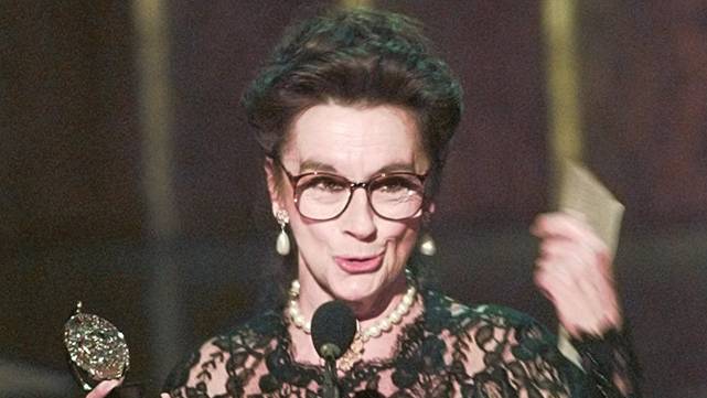 Zoe Caldwell Dead