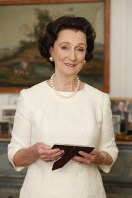 Kathleen Chalfant plays Rose Kennedy in Rose (Photo credit: Carol Rosegg)