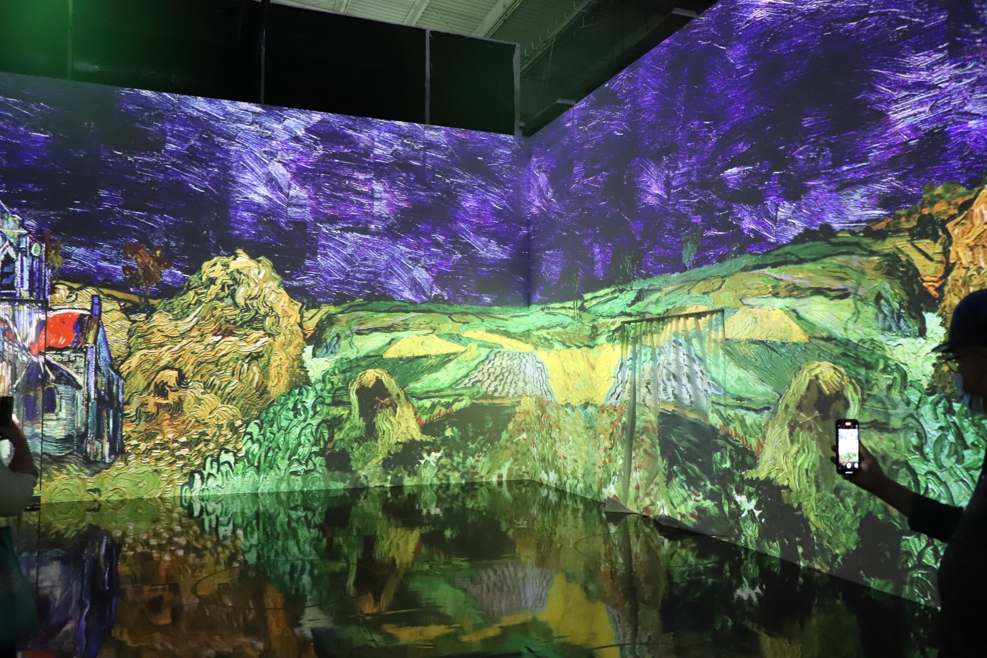 Immersive Van Gogh