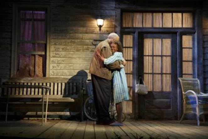 James Earl Jones and Cicely Tyson in a scene from D.L. Coburn’s “The Gin Game” (Photo credit: Joan Marcus)
